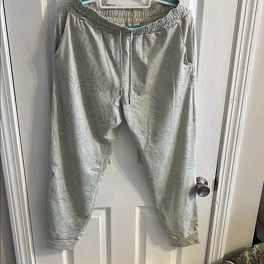 Vuori Psalm Print Performance Jogger